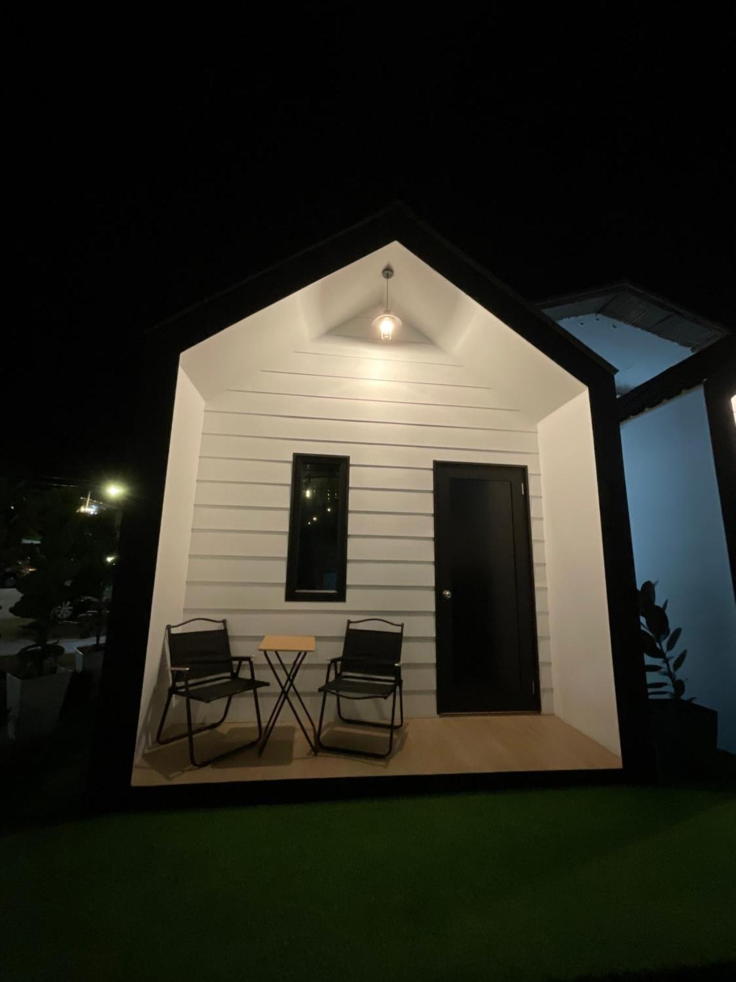 The Sky Inn Kuantan Exterior photo